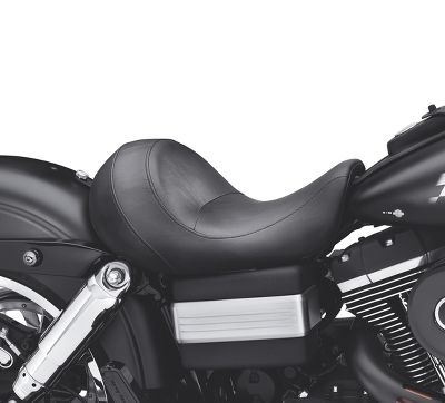 Smooth Passenger Pillion | Passenger Seats | Official Harley-Davidson ...